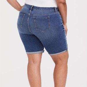 Torrid Boyfriend Bermuda Short - Sz 14